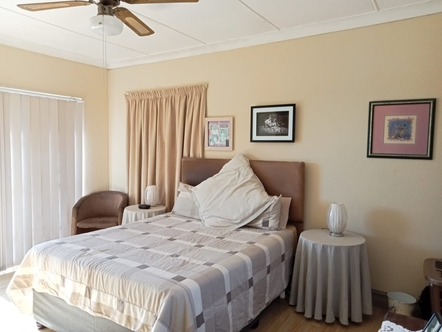 4 Bedroom Property for Sale in Greenfields Eastern Cape